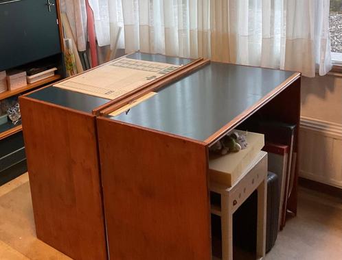 2 identieke bureautjes, Huis en Inrichting, Bureaus, Gebruikt, Bureau, Ophalen