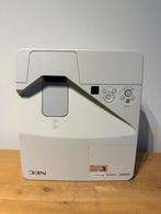 Nette NEC NP-UM361X ultra short throw beamer, Audio, Tv en Foto, Beamers, Ophalen of Verzenden, Zo goed als nieuw, LCD, NEC