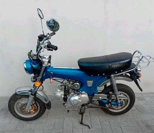 Skyteam Dax 50cc klasse B handkoppeling 4speed 2460km 🛵, Fietsen en Brommers, Brommers | Honda, Zo goed als nieuw, Overige modellen
