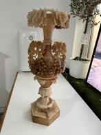 Vaas van stenen, Ophalen, Zo goed als nieuw