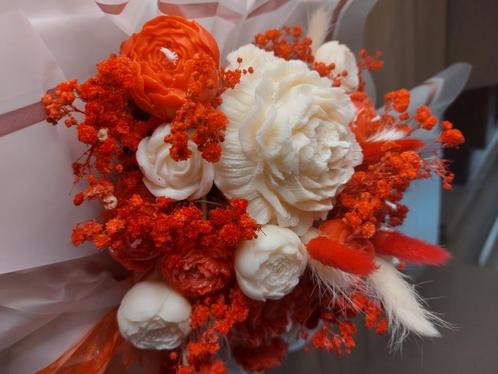 Uniek Valentijnscadeau – Handgemaakte Geurkaarsen in Hartvor, Huis en Inrichting, Woonaccessoires | Kandelaars en Kaarsen, Nieuw
