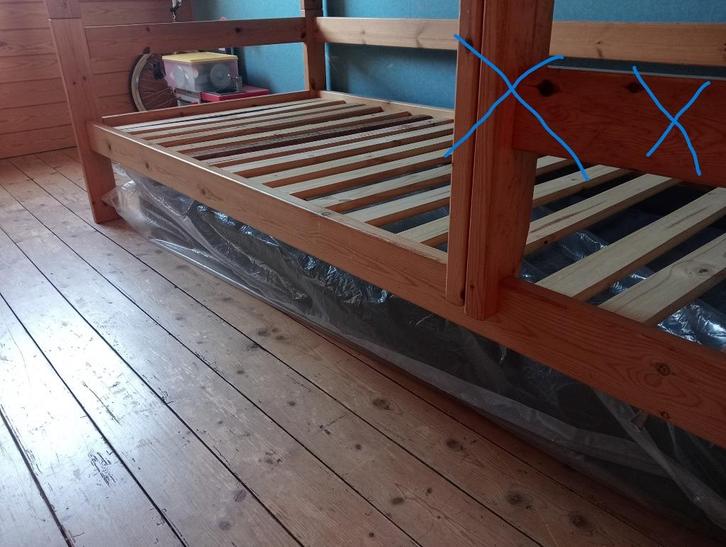 houten 1-persoonsbed, zonder matras., Huis en Inrichting, Slaapkamer | Bedden, Gebruikt, Eenpersoons, 90 cm, 200 cm, Hout, Bruin
