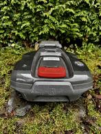 Grasrobot Husqvarna, Ophalen, Gebruikt, Bestuurbaar via app, 20 tot 25 cm