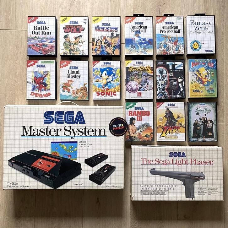 Sega Master System-console + spellen, Games en Spelcomputers, Games | Sega, Zo goed als nieuw, Master System, Ophalen of Verzenden