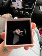Bague Pandora, 20 ou plus grands, Rose, Comme neuf, Avec cristal