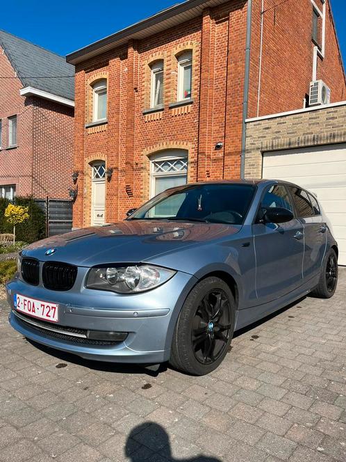 BMW 116i, Auto's, BMW, Particulier, 1 Reeks, Parkeersensor, Benzine, 5 deurs, Handgeschakeld, Grijs, Achterwielaandrijving, Ophalen