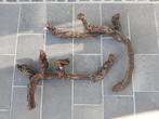 Oude Bourgondische wijnstokken, Ophalen, Nieuw, Materiaal