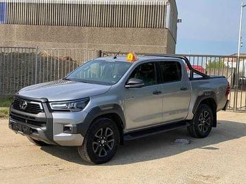 Toyota Hilux 2.8 D-4D 4WD Invincible  37.975 eur h tva beschikbaar voor biedingen