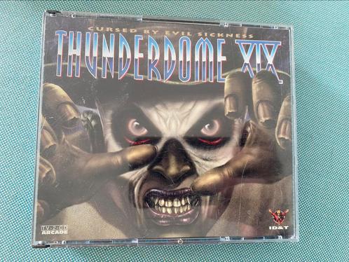 Thunderdome xix 19, Cd's en Dvd's, Cd's | Dance en House, Zo goed als nieuw, Overige genres, Ophalen of Verzenden