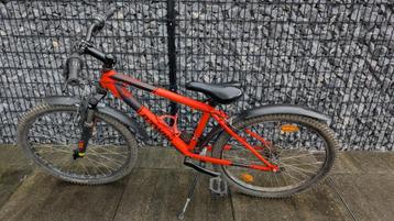 BTWIN jongenfiets 24" beschikbaar voor biedingen