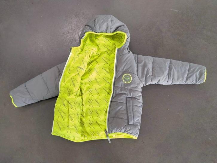 OMKEERBAAR SKI-JACK VOOR KINDEREN, maat 98/104, Sport en Fitness, Skiën en Langlaufen, Zo goed als nieuw, Kleding, Ski, Ophalen of Verzenden