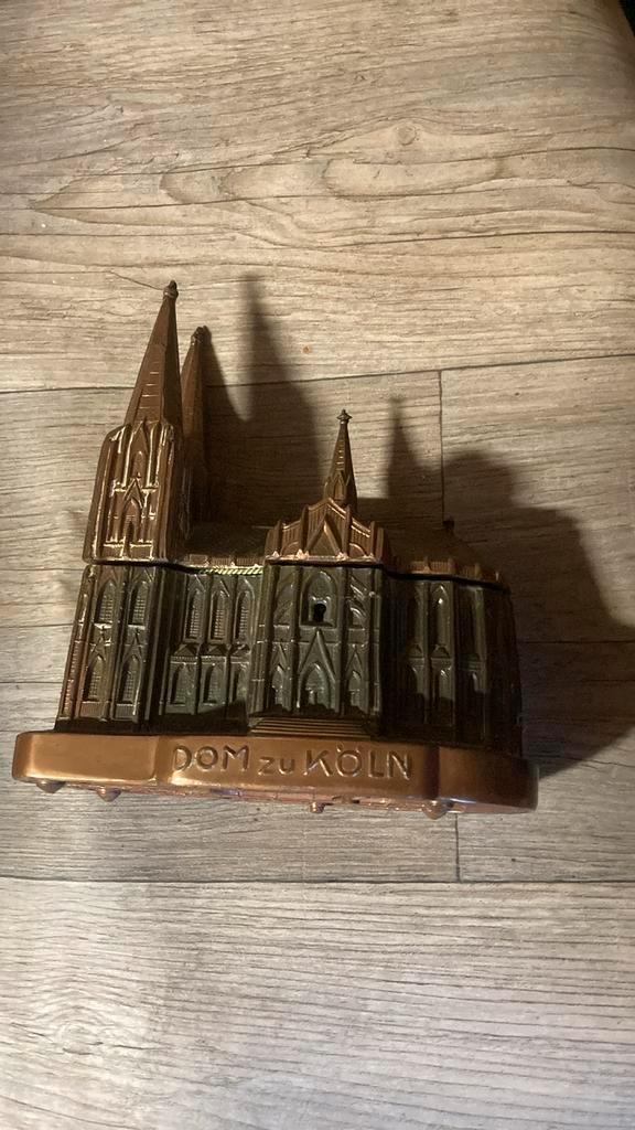 Dom van Keulen opbergdoos koper, Verzamelen, Beelden en Beeldjes, Gebruikt, Religie, Ophalen of Verzenden