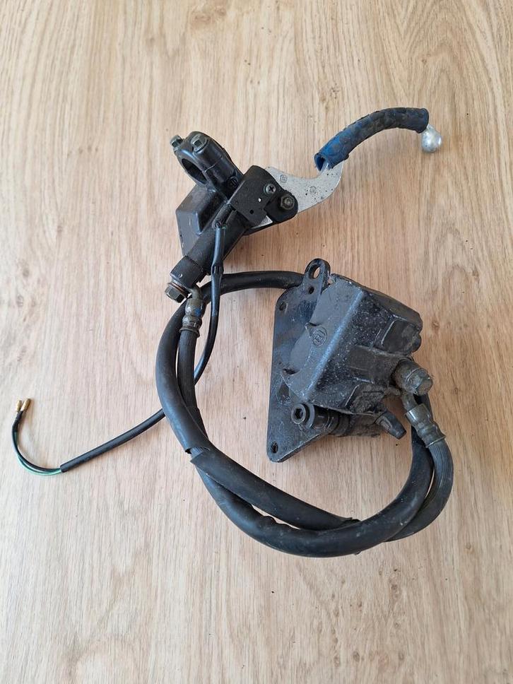 Remklauw met rempomp 50cc scooter, Fietsen en Brommers, Brommeronderdelen | Algemeen, Ophalen of Verzenden