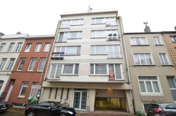 Gesloten garagebox Oostende beschikbaar voor biedingen