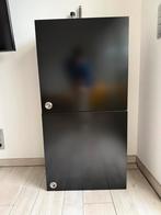 Opbergkast strak design en veel ruimte, Ophalen, Zo goed als nieuw