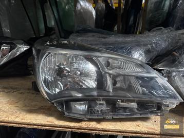 Toyota YARIS Koplamp rechts origineel Koplamp halogeen H7 beschikbaar voor biedingen