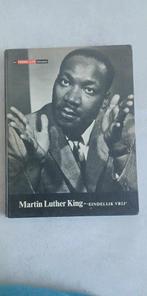 Martin Luther King - Eindelijk vrij - Parool, Comme neuf, Enlèvement ou Envoi, 20e siècle ou après