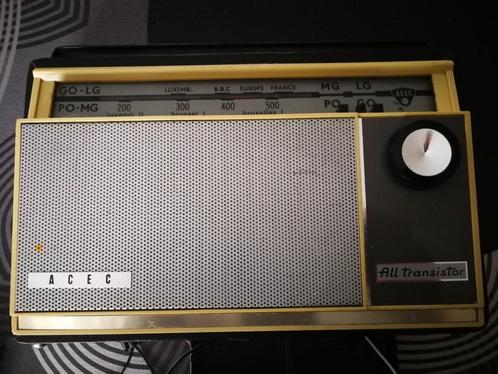 Radio Acec 5056 uit 1962, Antiek en Kunst, Antiek | Tv's en Audio, Ophalen