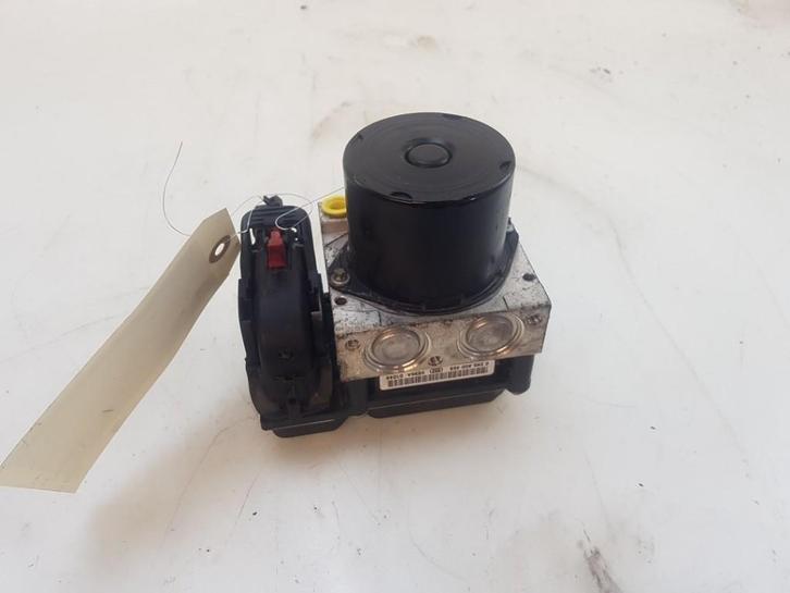 BLOC ABS (FREINS ANTI-BLOCAGE) Volkswagen Fox (5Z), Autos : Pièces & Accessoires, Autres pièces automobiles, Volkswagen, Utilisé