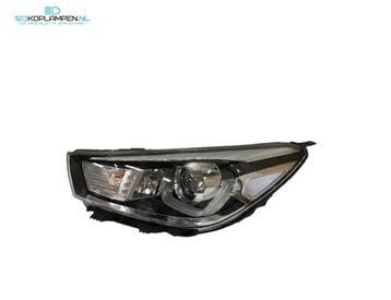 Kia Rio 4 koplamp links LED  beschikbaar voor biedingen