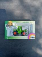 MB-Trac 800 met kipbakje, Hobby en Vrije tijd, Modelauto's | 1:32, Ophalen, Zo goed als nieuw, Tractor of Landbouw, SIKU