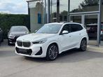 BMW X1 sDrive18i M Sport / PANODAK / TREKHAAK / DODE HOEK, Auto's, Gebruikt, Wit, Leder, Bedrijf