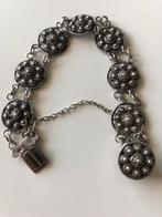 Zilver klederdracht kettinkje, Enlèvement ou Envoi, Comme neuf, Argent