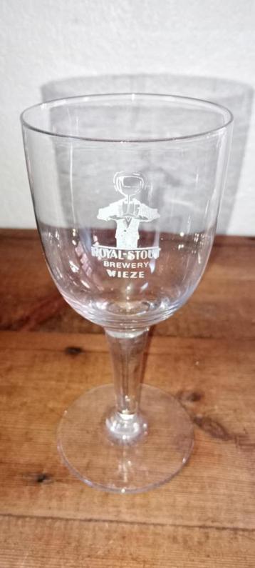 Brouwerij bier antiek glas Stout Van Roy beschikbaar voor biedingen