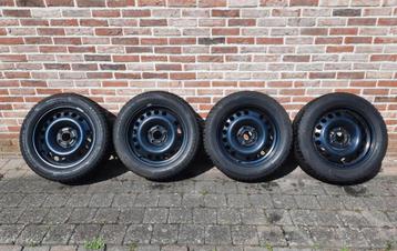 Winterbanden Op Stalen Velgen Te Koop  beschikbaar voor biedingen