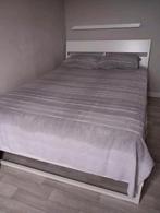 Chambre double avec placards, Enlèvement, Comme neuf, Deux personnes, Blanc