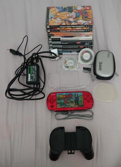 PSP 3004 Wifi - spécial Red Édition +accessoires et 9Jeux, Games en Spelcomputers, Spelcomputers | Sony PSP, Gebruikt, PSP, Met games