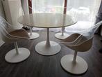 Ronde tafel en 4 draaistoelen, Huis en Inrichting, Ophalen of Verzenden, Gebruikt