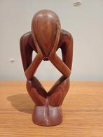 Statue en bois, Enlèvement