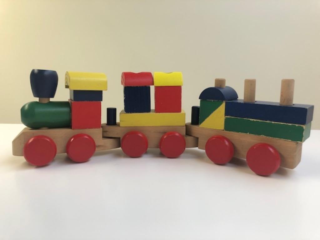 Pakistaans suspensie soep ② Houten trein + GRATIS Thomas de trein erbij — Speelgoed | Houten  speelgoed — 2dehands