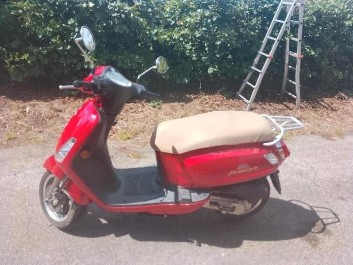 Sym fiddle 2 klasse A, Fietsen en Brommers, Scooters | SYM, Gebruikt, Fiddle, Klasse A (25 km/u), Benzine, Ophalen