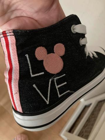 Nieuwe zwarte kindersneakers Mickey Mouse 