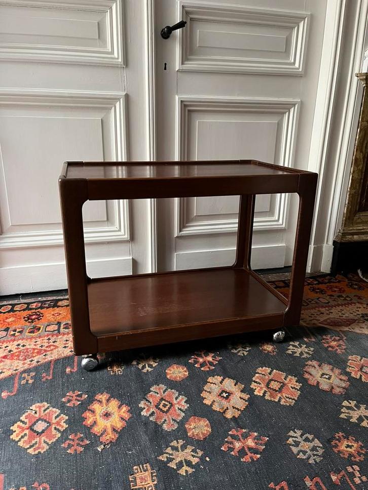 VINTAGE SCANDI DEENS ROLTAFEL BIJZETTAFEL TAFEL ORIGINEEL, Huis en Inrichting, Tafels | Sidetables, Zo goed als nieuw, Rechthoekig