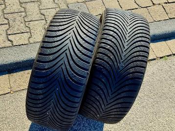 2 très bons Michelin Alpin 225/45-17 beschikbaar voor biedingen