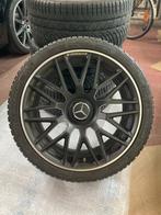 Mercedes AMG velgen 19" met Michelin winterbanden, Auto-onderdelen, 19 inch, Gebruikt, Velg(en), 285 mm