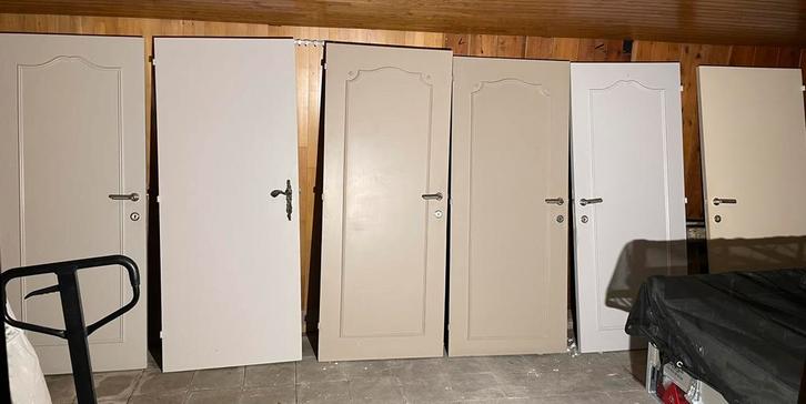 Gebruikte binnendeuren €15,- per stuk, Doe-het-zelf en Bouw, Deuren en Vliegenramen, Gebruikt, Hout, Ophalen
