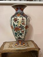 Delfts polychroom handgeschilderde vaas, Antiek en Kunst, Antiek | Vazen, Ophalen