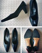 Klassieke zwarte schoenen in Italiaans leder (maat 40,5), Kleding | Dames, Zo goed als nieuw, Ophalen