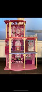 Barbie huis, Kinderen en Baby's, Speelgoed | Poppenhuizen, Ophalen, Zo goed als nieuw