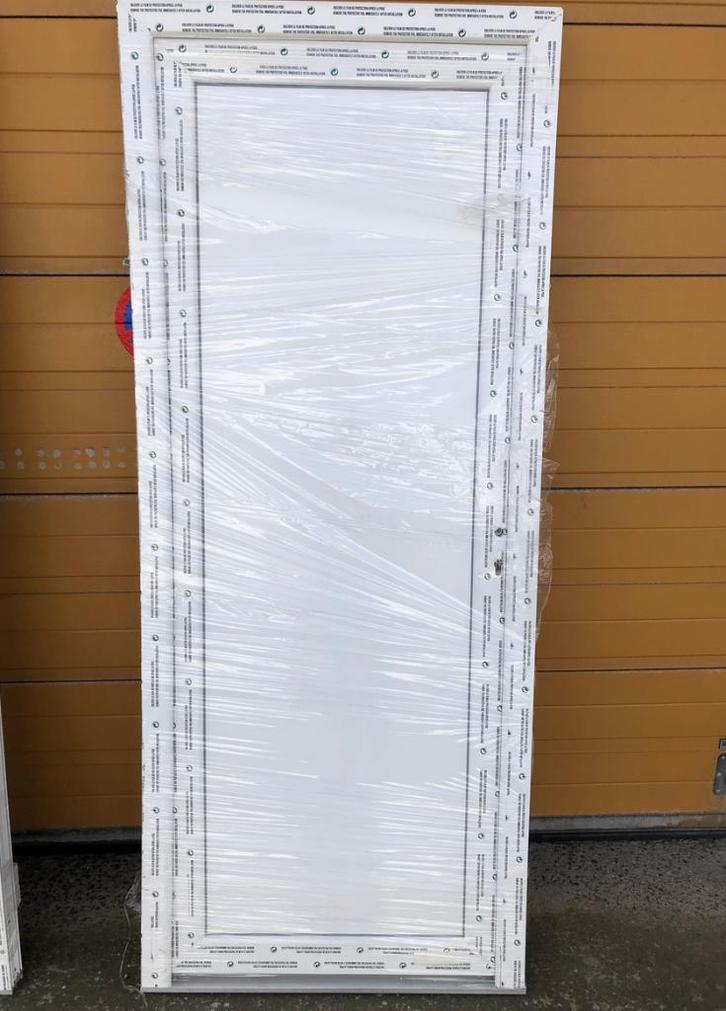 buitendeur kunststof zonder glas, Bricolage & Construction, Fenêtres & Moustiquaires, Utilisé, Porte extérieure, Verre, Enlèvement