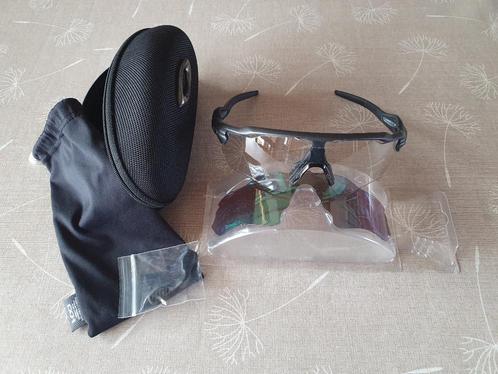 Oakley Road fietsbril als nieuw, Handtassen en Accessoires, Zonnebrillen en Brillen | Heren, Zo goed als nieuw, Bril, Oakley, Zwart