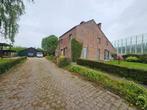 Ruime gezellige woning met 5 slaapkamers in Zwijndrecht te k, Immo, 3750 m², Provincie Oost-Vlaanderen, 5 kamers, 1500 m² of meer