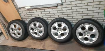 4x Alfa Romeo Velgen + 4x Michelin banden 205/55 R16