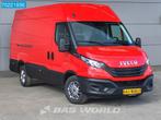 Iveco Daily 35S18 3.0L Automaat L2H2 Navi ACC LED Camera Air, Auto's, Automaat, 2382 kg, Lederen bekleding, Euro 6