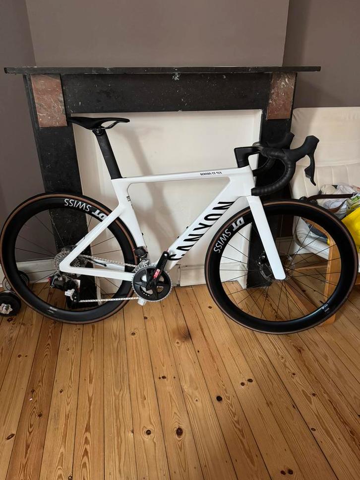 Canyon Aeroad CF SLX taille S, Sports & Fitness, Cyclisme, Comme neuf, Autres types, Enlèvement ou Envoi
