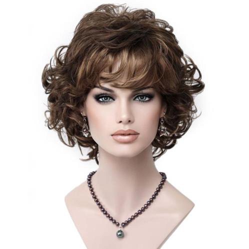 Moderne pruik kort krullend haar in laagjes kleur RM73, Handtassen en Accessoires, Uiterlijk | Haarverzorging, Nieuw, Pruik of Haarverlenging